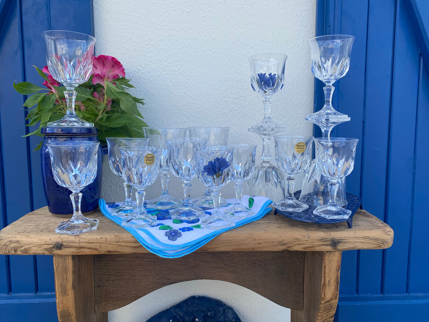 Complete set of 27 glasses