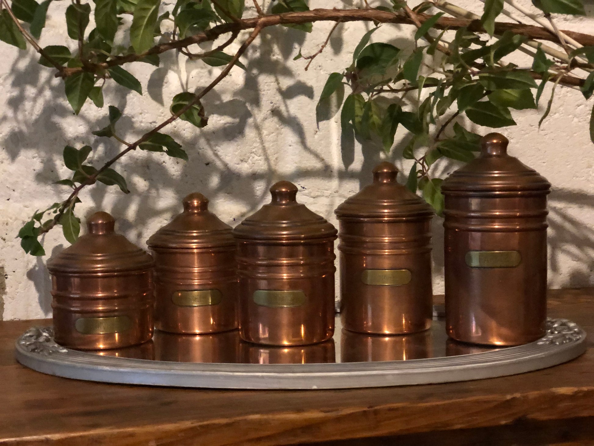 Suite de pots en cuivre