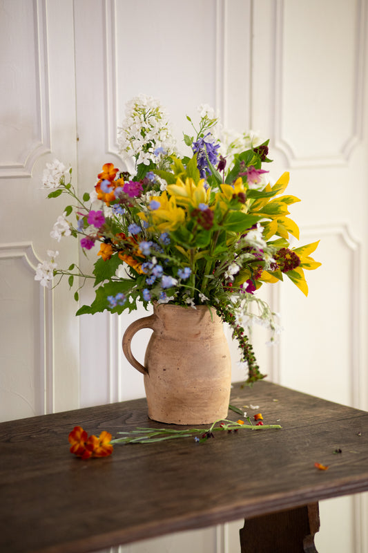 Pichet en terre ancien #id11