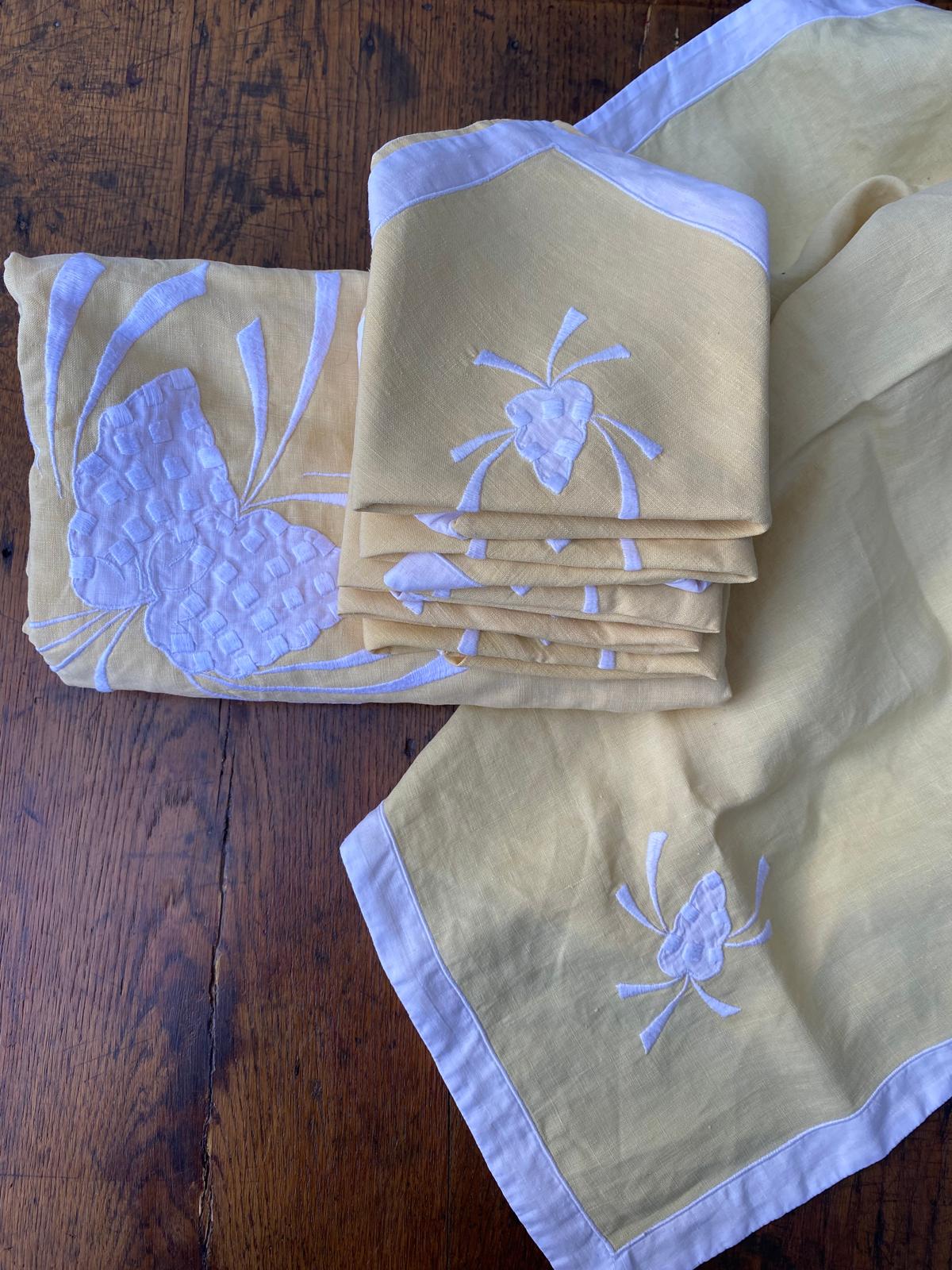 Serviettes & nappe jaune