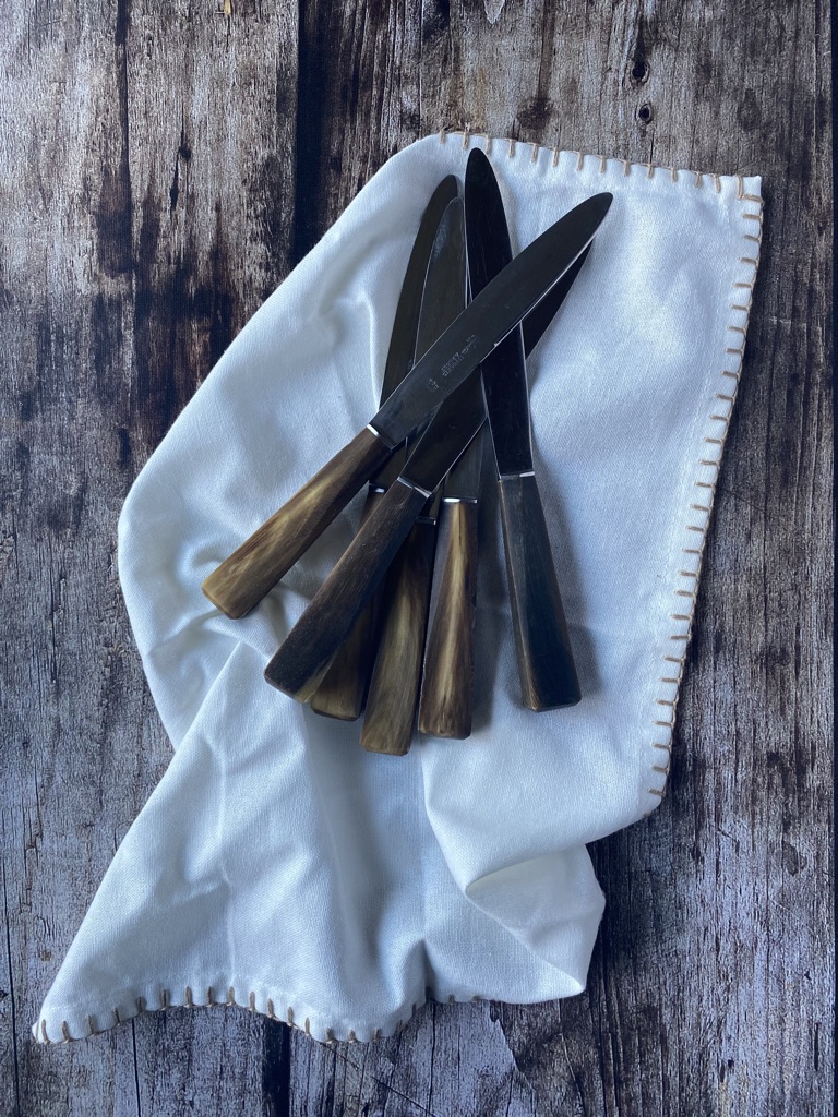 couteaux corne et acier 1950