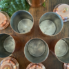 anciens pots en cuivre